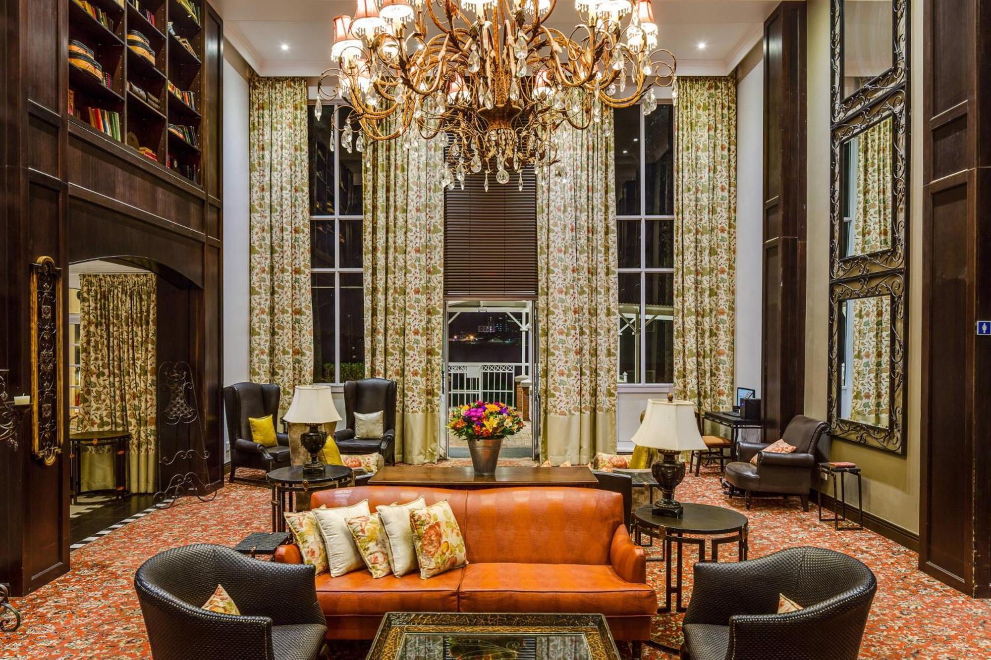 Protea Hotel By Marriott Кимберли Экстерьер фото